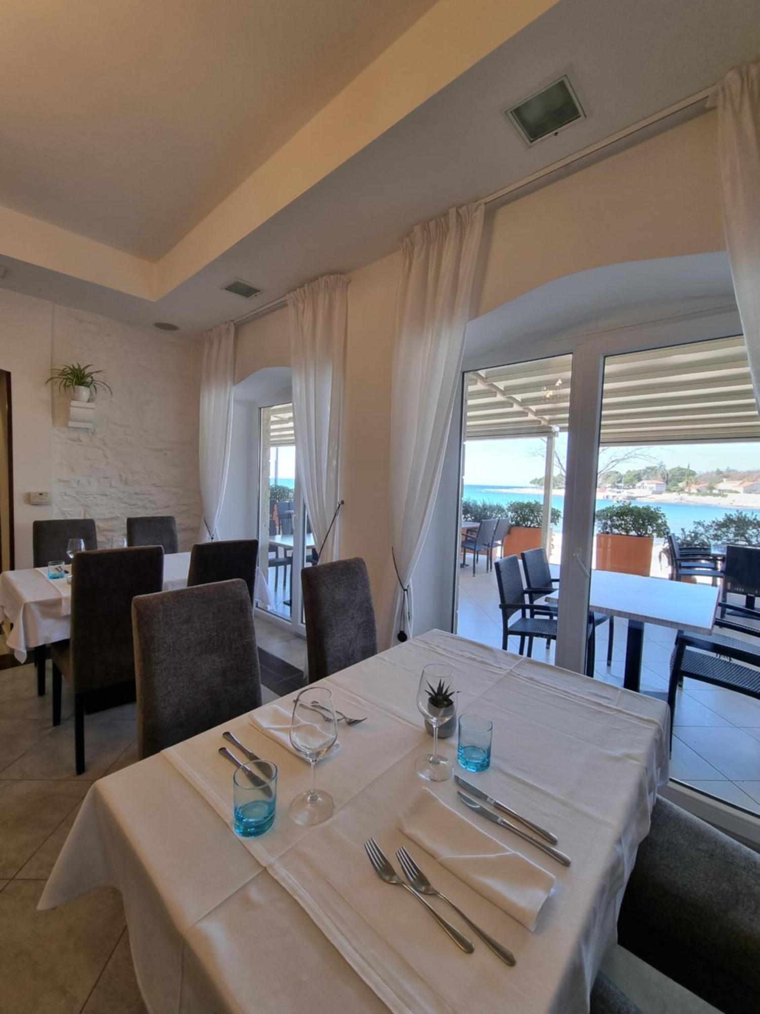 Hotel Zlatna Vala Ουμάγκ Εξωτερικό φωτογραφία