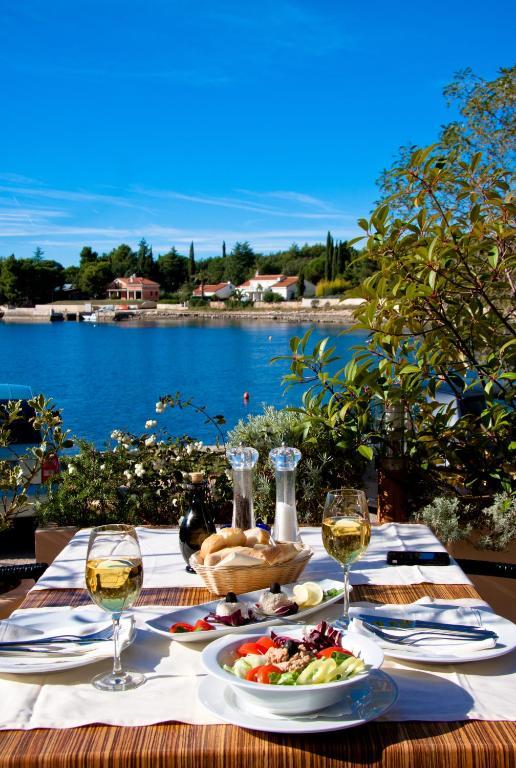 Hotel Zlatna Vala Ουμάγκ Εξωτερικό φωτογραφία